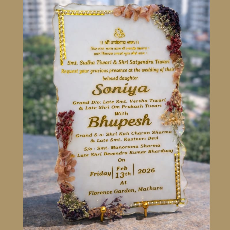 Resin Wedding Invitation Card by Thegiftoholic