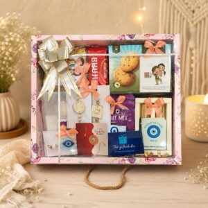 Royal Family Rakhi Hamper | Bhai, Bhabhi & Kids